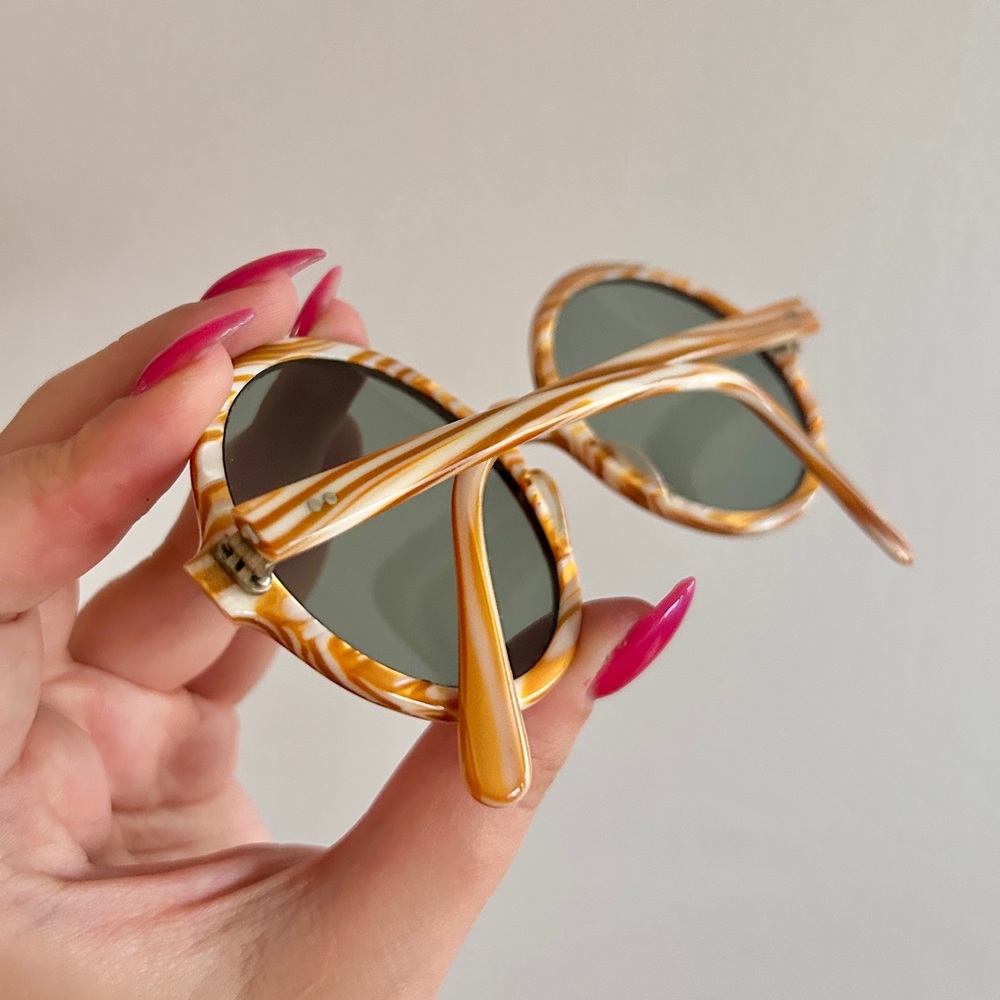Vintage 60s 70s Marbled Round Mod Psychedelic Hippie Boho Woodstock Sunglasses - Picture 7 of 16